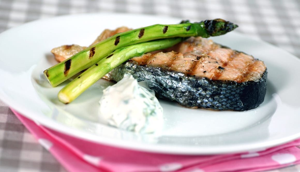 Grilled Norwegian Salmon with Asparagus and Sour Cream with Herbs
